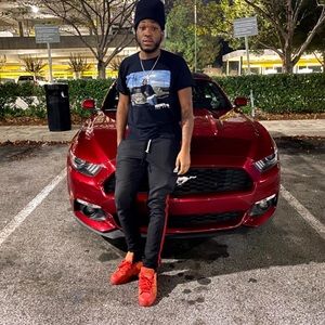 Meet your Posher, Joshua